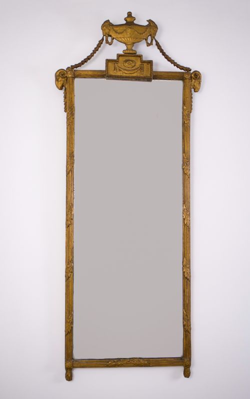 Early 19th Century French Neoclassical Pier Mirror with Rams' Head Decoration