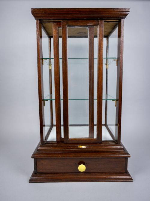 fig 2. Early 20th Century Shop Display Cabinet by O.C. Hawkes Ltd, Birmingham.