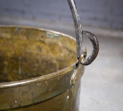 LARGE GEORGIAN BRASS COPPER IRON LOG BUCKET BIN - ADDITIONAL PHOTO 4