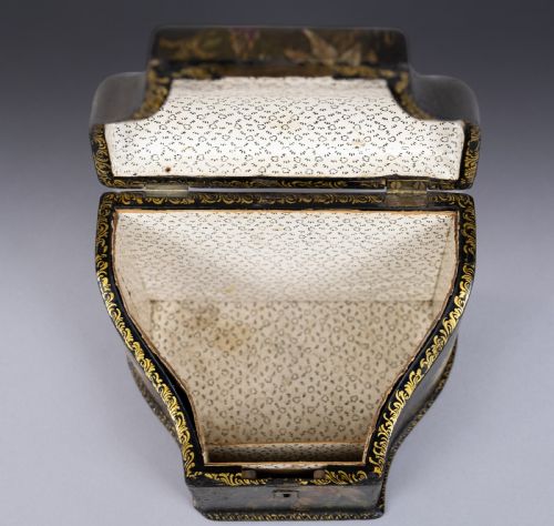 VICTORIAN PAPIER MACHE PAINTED STATIONARY BOX C1870 - ADDITIONAL PHOTO 8