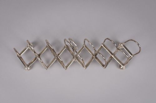 19TH CENTURY CONCERTINA EXPANDING SILVER PLATED 7BAR TOAST RACK - ADDITIONAL PHOTO 5