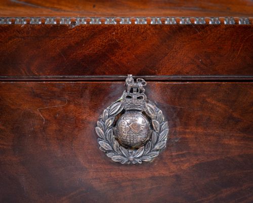 LARGE REGENCY ROSEWOOD TEA CADDY WITH FITTED INTERIOR AND ROYAL MARINE BADGES - ADDITIONAL PHOTO 11