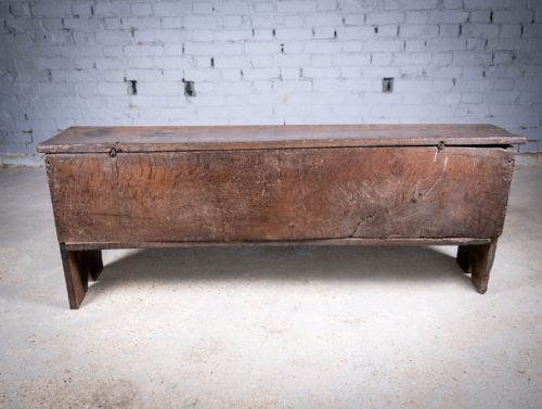 EARLY 17TH CENTURY OAK SIX PLANK NARROW CHEST COFFER - ADDITIONAL PHOTO 11