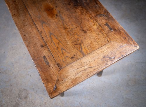 19TH CENTURY CHINESE ELM ALTAR TABLE - ADDITIONAL PHOTO 2