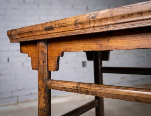 19TH CENTURY CHINESE ELM ALTAR TABLE - ADDITIONAL PHOTO 4