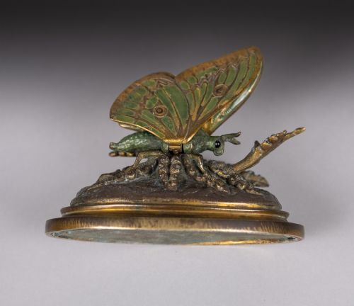 19TH CENTURY COLD PAINTED BRONZE BUTTERFLY LETTER CLIP - ADDITIONAL PHOTO 11