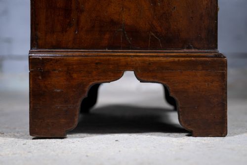 DIMINUTIVE GEORGE III MAHOGANY BUREAU - ADDITIONAL PHOTO 21
