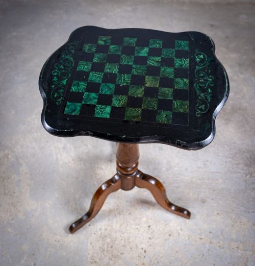 19TH CENTURY OAK MALACHITE CHESS TABLE - ADDITIONAL PHOTO 3