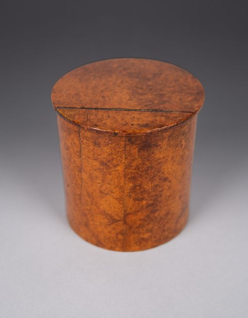 19TH CENTURY BURR WALNUT CYLINDRICAL TEA CADDY - ADDITIONAL PHOTO 4