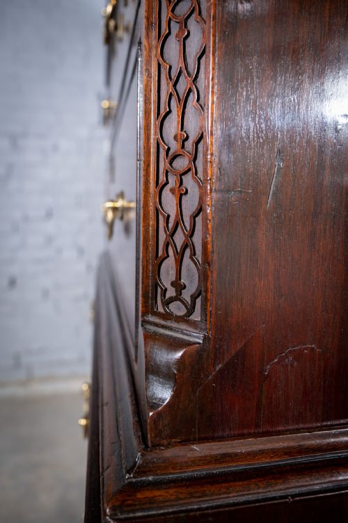 GEORGE III CHIPPENDALE PERIOD MAHOGANY CHEST ON CHEST TALLBOY - ADDITIONAL PHOTO 10