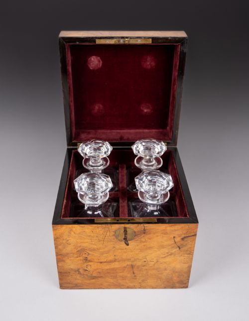 LARGE VICTORIAN WALNUT DECANTER BOX - ADDITIONAL PHOTO 1
