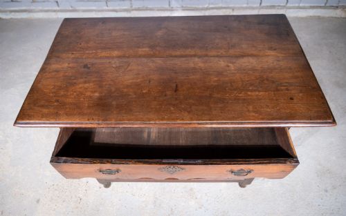 RARE 17TH CENTURY PADOUK SIDE TABLE - ADDITIONAL PHOTO 10