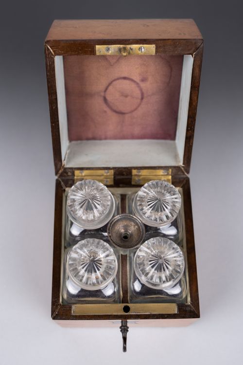VICTORIAN BIRDS EYE MAPLE MINIATURE SCENT BOTTLE BOX CASKET - ADDITIONAL PHOTO 2