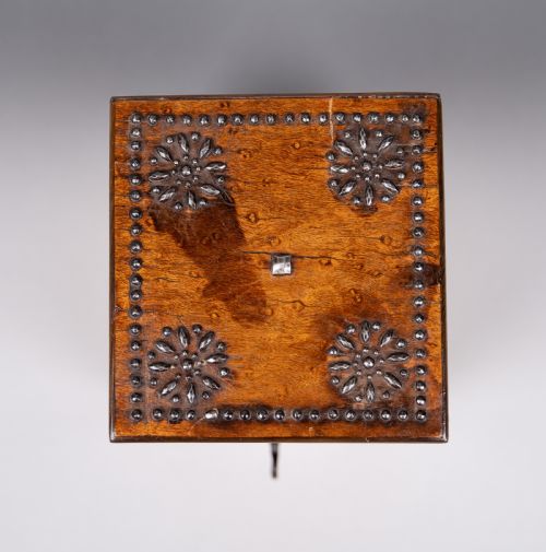 VICTORIAN BIRDS EYE MAPLE MINIATURE SCENT BOTTLE BOX CASKET - ADDITIONAL PHOTO 6