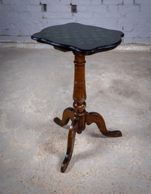 19TH CENTURY OAK MALACHITE CHESS TABLE - ADDITIONAL PHOTO 3