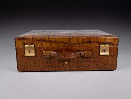 ASPREY CO 11PIECE STERLING SILVER VANITY SET IN CROCODILE LEATHER CASE C1940 - ADDITIONAL PHOTO 2