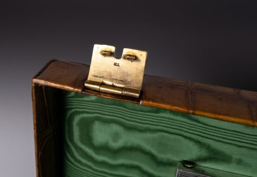 ASPREY CO 11PIECE STERLING SILVER VANITY SET IN CROCODILE LEATHER CASE C1940 - ADDITIONAL PHOTO 5