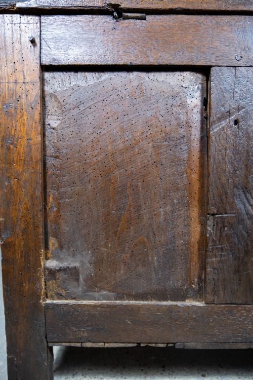 CHARLES II 17TH CENTURY CARVED THREE PANEL OAK COFFER CHEST C1680 - ADDITIONAL PHOTO 10