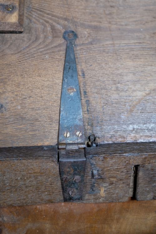 CHARLES II 17TH CENTURY CARVED THREE PANEL OAK COFFER CHEST C1680 - ADDITIONAL PHOTO 14
