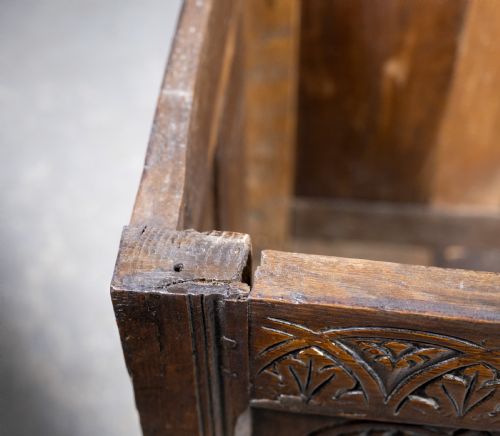 CHARLES II 17TH CENTURY CARVED THREE PANEL OAK COFFER CHEST C1680 - ADDITIONAL PHOTO 15