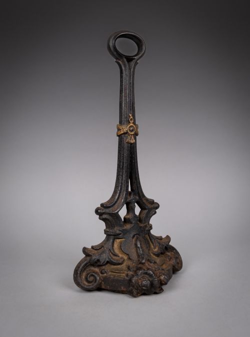 VICTORIAN CAST IRON GILT DOOR PORTER DOOR STOP - ADDITIONAL PHOTO 1