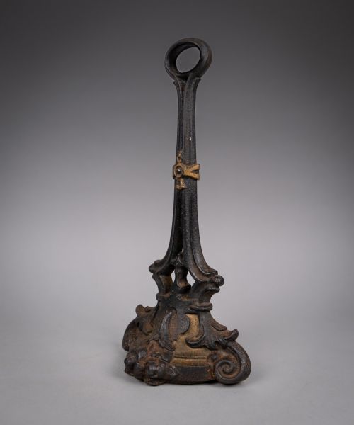 VICTORIAN CAST IRON GILT DOOR PORTER DOOR STOP - ADDITIONAL PHOTO 2