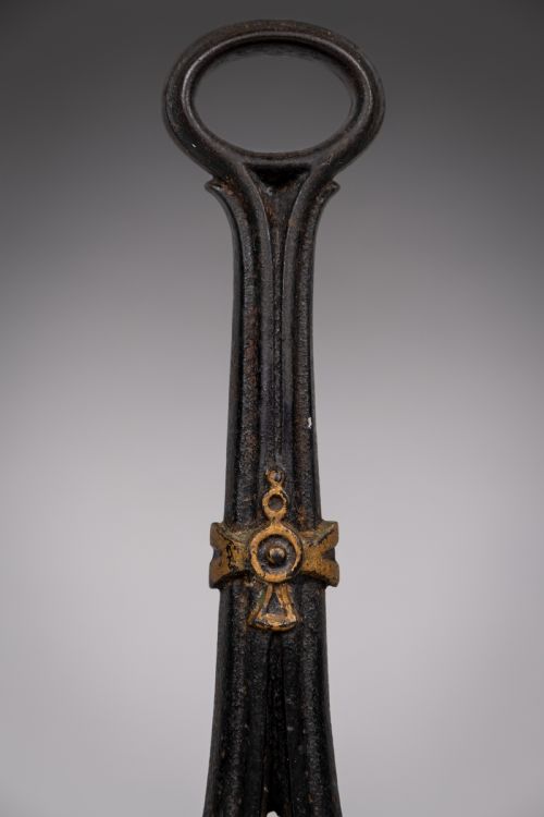 VICTORIAN CAST IRON GILT DOOR PORTER DOOR STOP - ADDITIONAL PHOTO 3