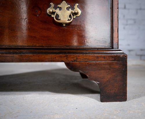 DIMINUTIVE SMALL GEORGIAN CHEST OF DRAWERS C1760 - ADDITIONAL PHOTO 10