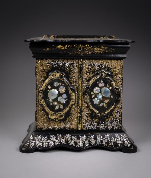 FINE MOTHER OF PEARL ABALONE EBONISED PAPIERMACHE JEWELLERY CABINET C1850 - ADDITIONAL PHOTO 12