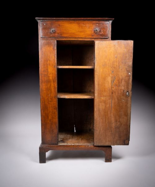 18TH CENTURY CONTINENTAL FRUITWOOD CABINET CUPBOARD - ADDITIONAL PHOTO 6