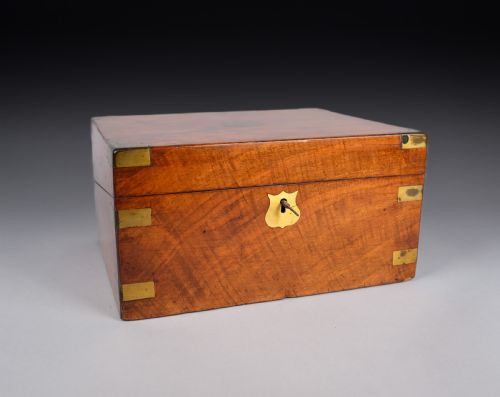 victorian walnut brass writing slope - CATEGORY: ANTIQUE BOXES - DATED 19TH CENTURY
