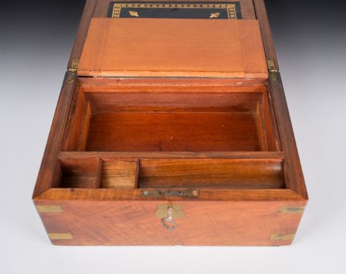 VICTORIAN WALNUT BRASS WRITING SLOPE - ADDITIONAL PHOTO 5