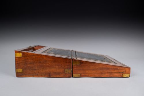 VICTORIAN WALNUT BRASS WRITING SLOPE - ADDITIONAL PHOTO 7