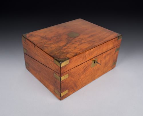VICTORIAN WALNUT BRASS WRITING SLOPE - ADDITIONAL PHOTO 10