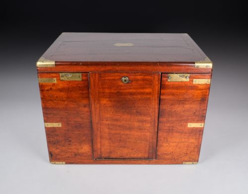 UNUSUAL 19TH CENTURY MAHOGANY CAMPAIGN BOX CHEST - ADDITIONAL PHOTO 8