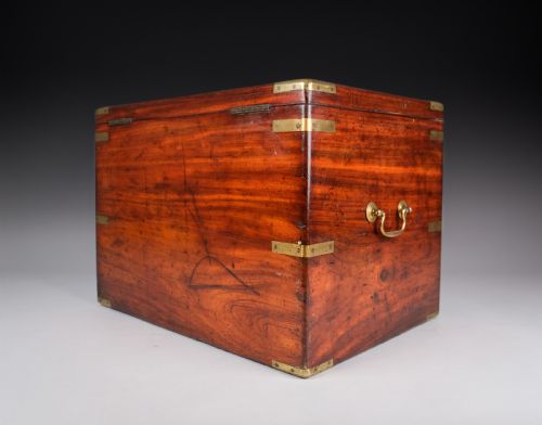 UNUSUAL 19TH CENTURY MAHOGANY CAMPAIGN BOX CHEST - ADDITIONAL PHOTO 14