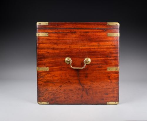 UNUSUAL 19TH CENTURY MAHOGANY CAMPAIGN BOX CHEST - ADDITIONAL PHOTO 18