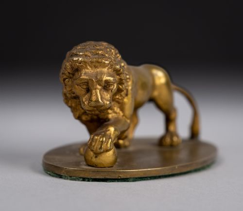 GRAND TOUR GILT BRONZE OF THE MEDICI LION - ADDITIONAL PHOTO 2
