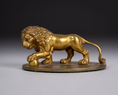 grand tour gilt bronze of the medici lion - CATEGORY: ANTIQUE METAL - DATED 19TH CENTURY