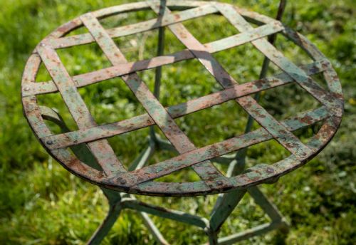 19TH CENTURY FRENCH WROUGHT IRON GARDEN CHAIRS SET OF 3 - ADDITIONAL PHOTO 4
