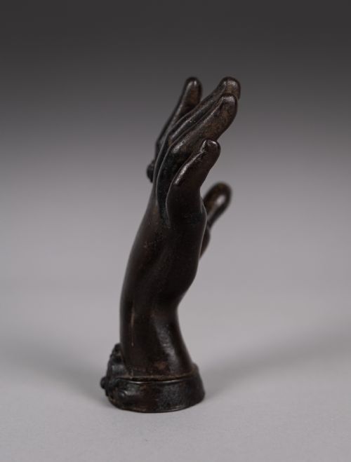 FINE VICTORIAN BRONZE LADIES' HAND PAPERWEIGHT - ADDITIONAL PHOTO 5