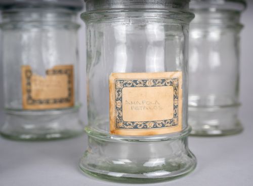 SET OF VICTORIAN GLASS APOTHECARY SWEET JARS - ADDITIONAL PHOTO 7