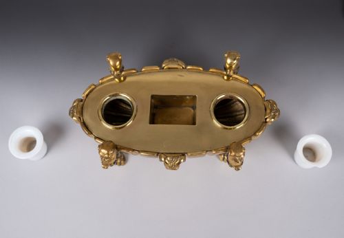 LARGE GILT BRONZE INKWELL WITH HOUND MONOPEDIC LION LEGS - ADDITIONAL PHOTO 11