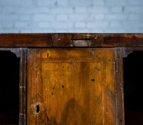 GEORGE I WALNUT FEATHERBANDED BUREAU C1720 - ADDITIONAL PHOTO 14