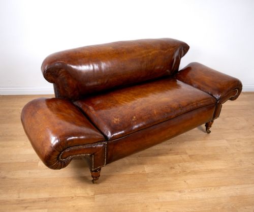 VICTORIAN DOUBLE DROPEND CHESTERFIELD LEATHER SOFA BY ROBERTSON COLEMAN LTD NORWICH - ADDITIONAL PHOTO 4