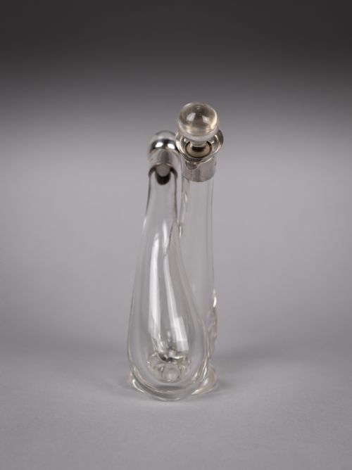STERLING SILVER DOUBLE OIL AND VINEGAR BOTTLE BY WILLIAM HUTTON SONS 1922 - ADDITIONAL PHOTO 7