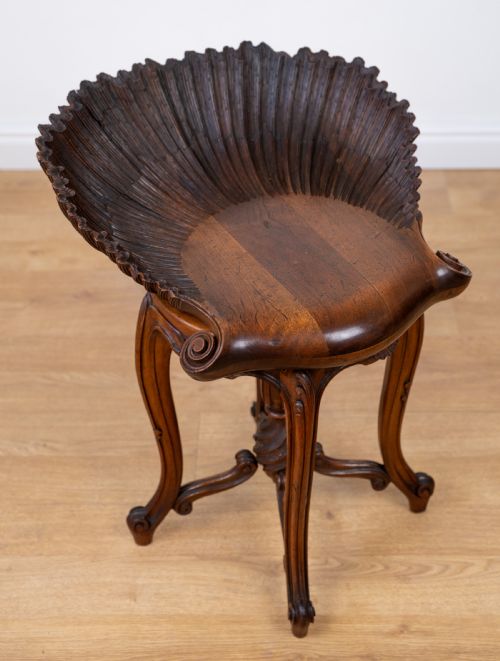 LATE 19TH CENTURY VENETIAN WALNUT GROTTO STOOL - ADDITIONAL PHOTO 6