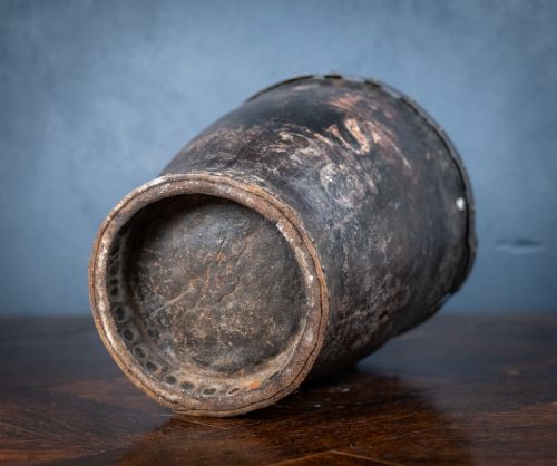 LATE 18TH CENTURY LEATHER IRON RIVETED FIRE BUCKET - ADDITIONAL PHOTO 9