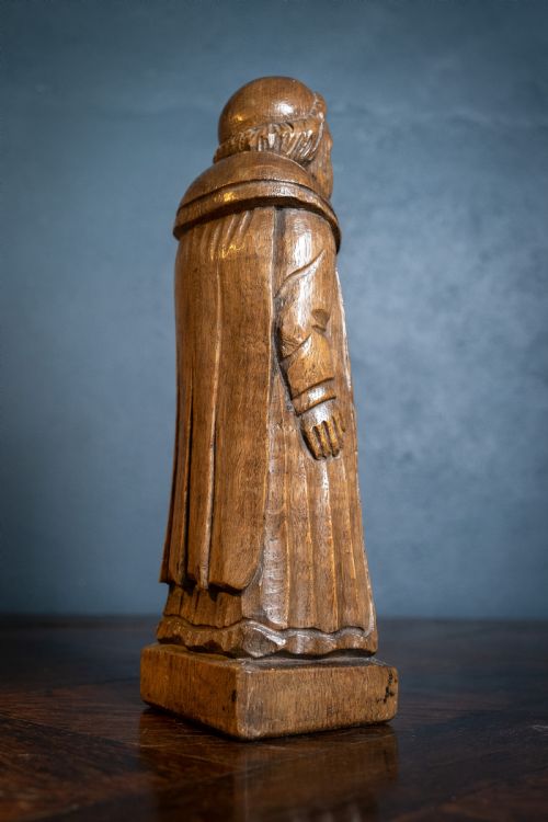 EARLY 20TH CENTURY CARVED OAK ROBED MONK - ADDITIONAL PHOTO 6