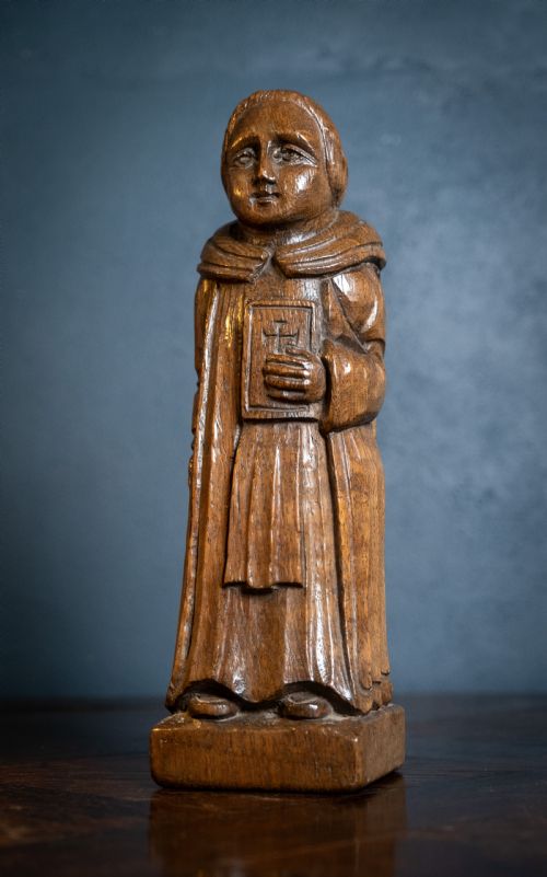 EARLY 20TH CENTURY CARVED OAK ROBED MONK - ADDITIONAL PHOTO 9